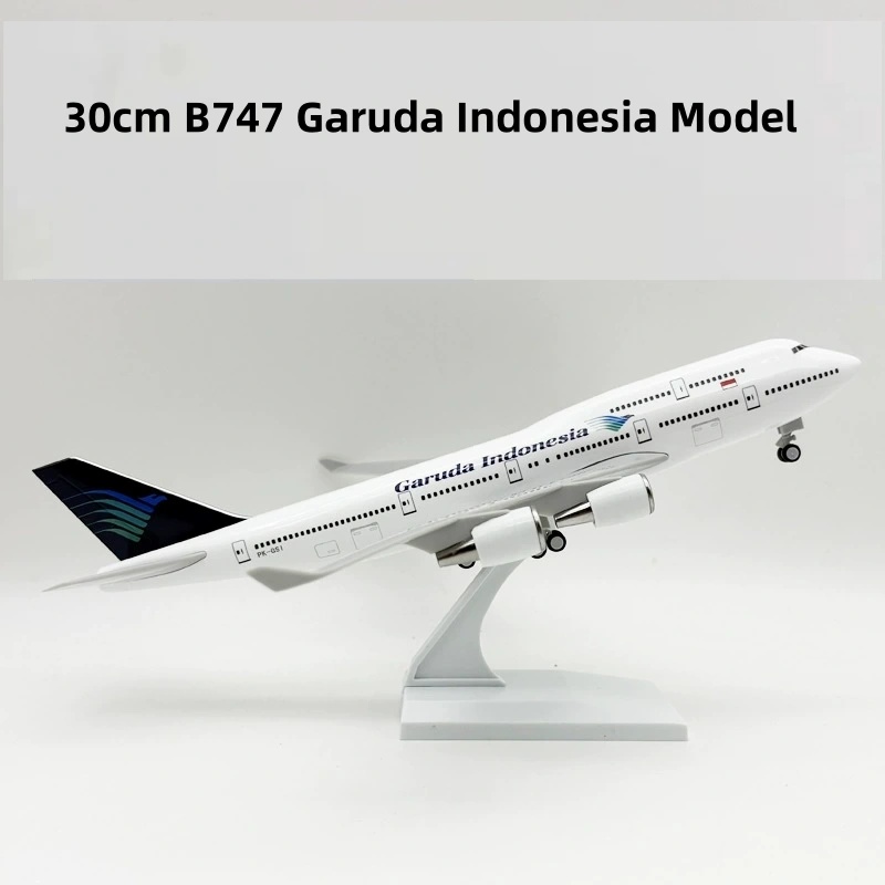Modelo de avión Garuda Indones - Model Kit Indonesia reseña y precio
