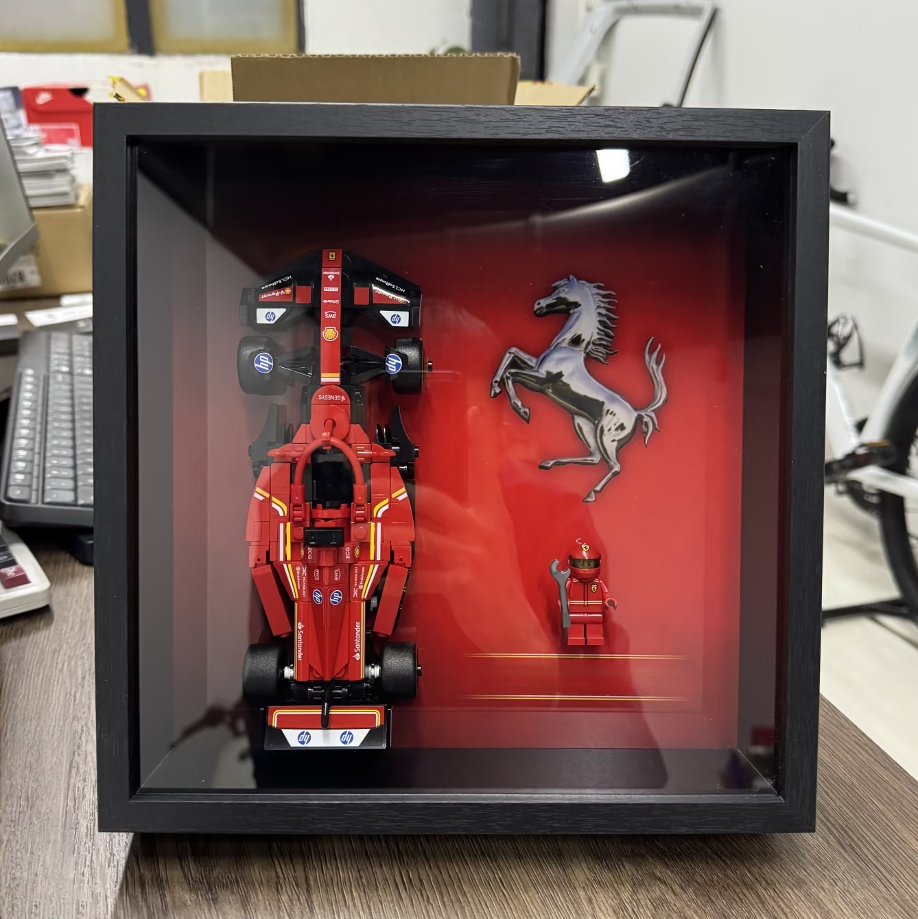 Panel de Exhibición para Pared - Model Kit F1 reseña y precio
