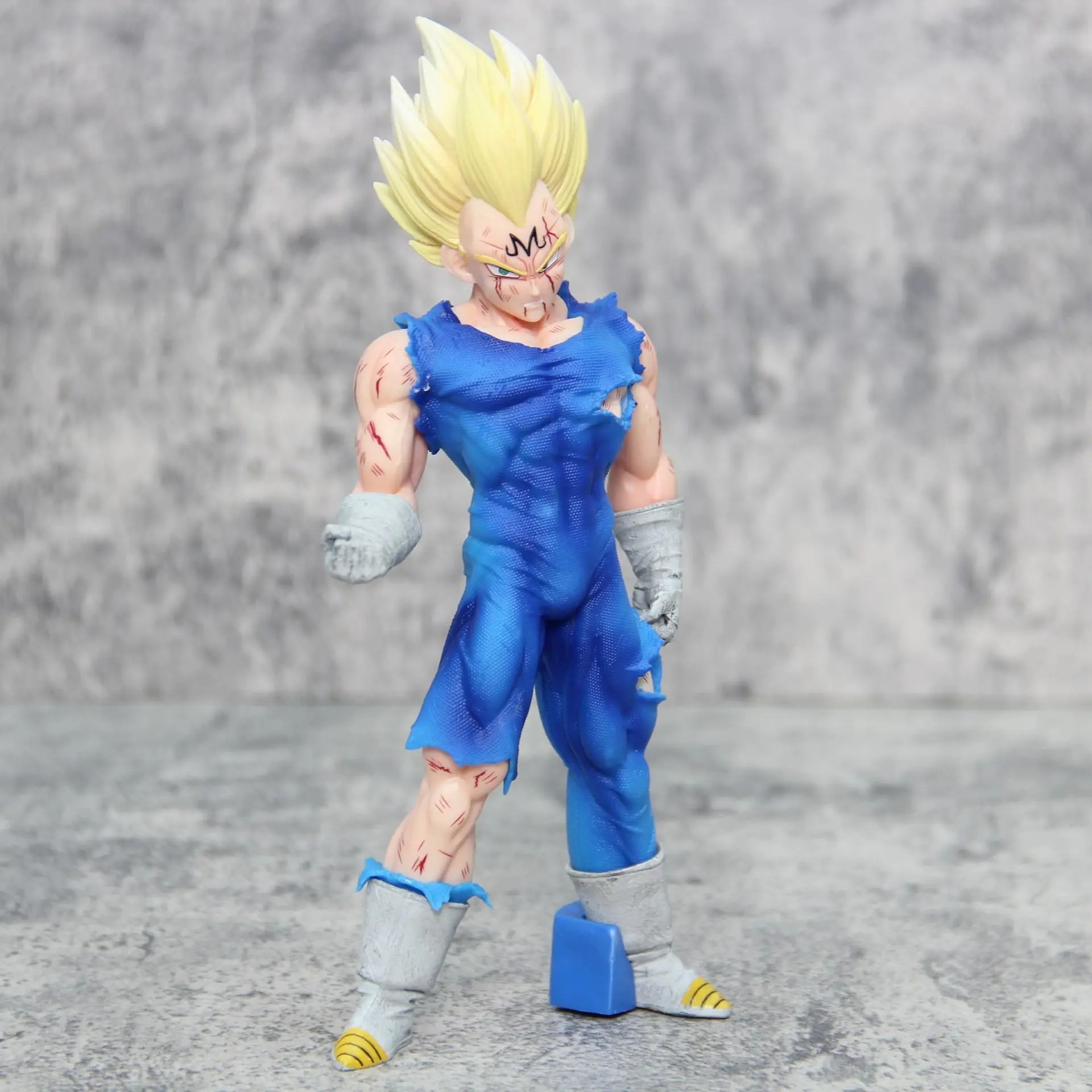 Figura de Dragon Ball de Anime - Model Kit Vegeta reseña y precio