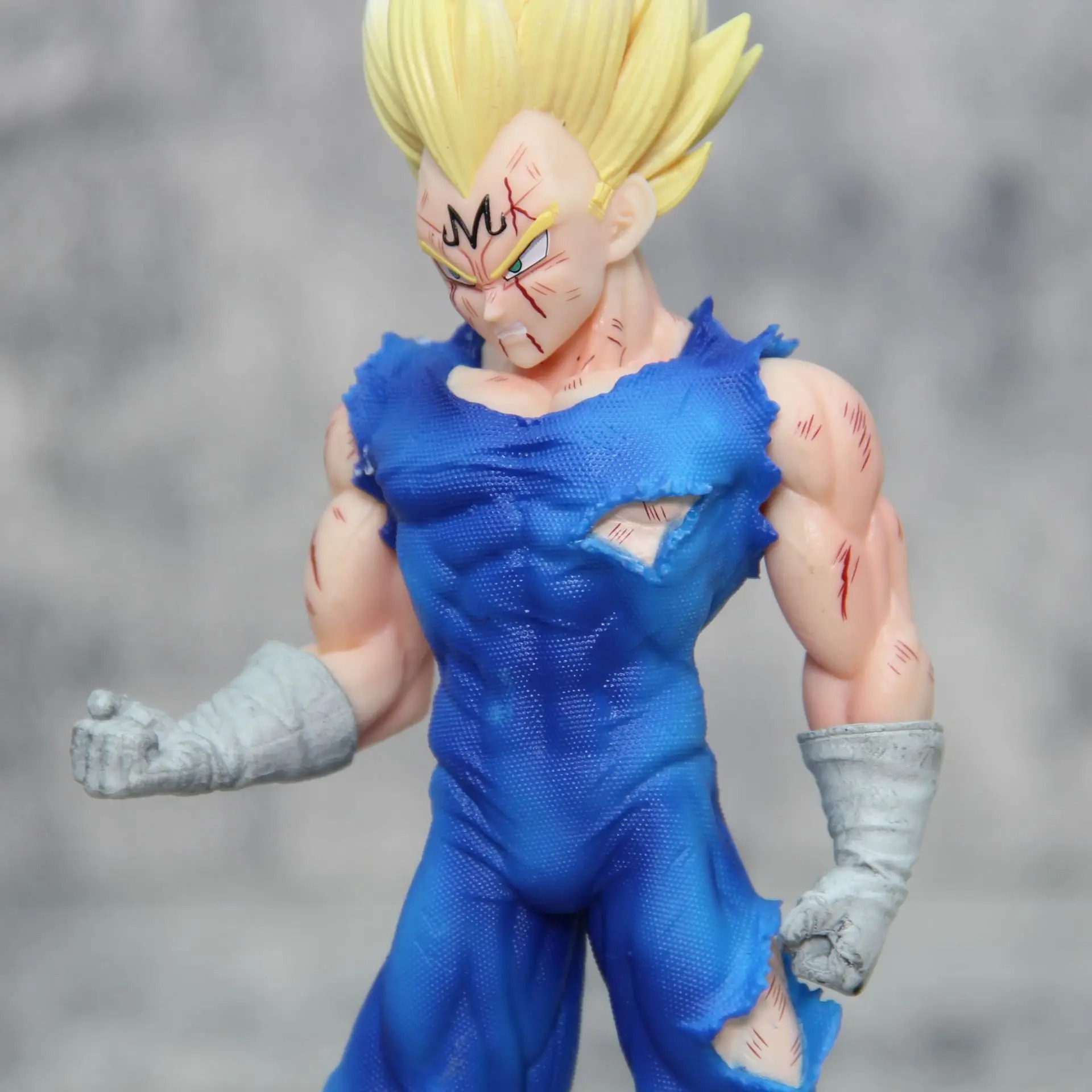Figura de Dragon Ball de Anime - Model Kit Vegeta reseña y precio